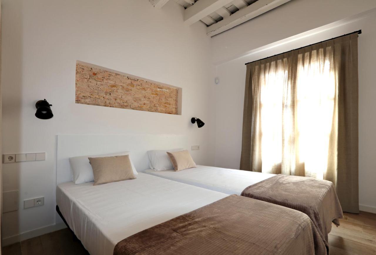 Classbedroom Port Ramblas Барселона Экстерьер фото